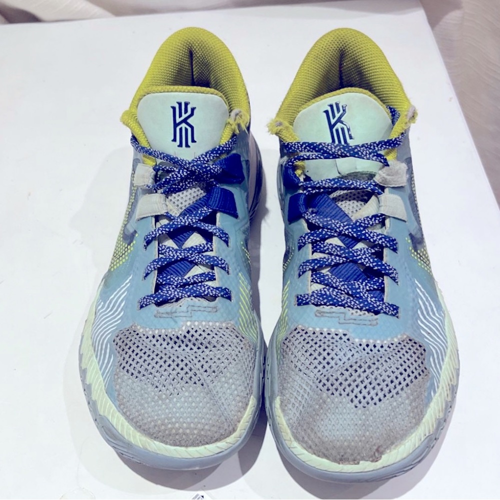 Blue Nike Kyrie Flytraps